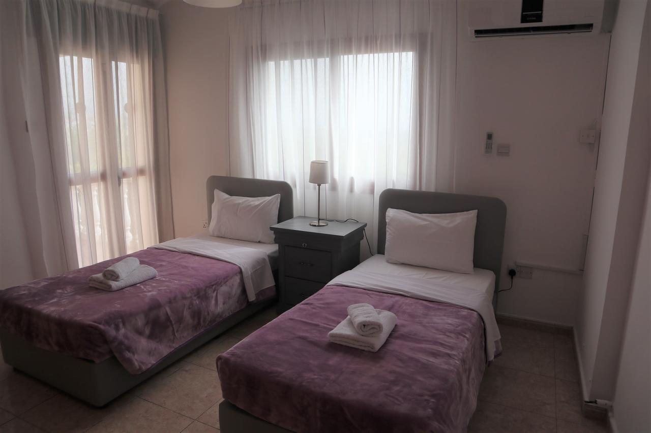 Villa Lp Peyia Ngoại thất bức ảnh